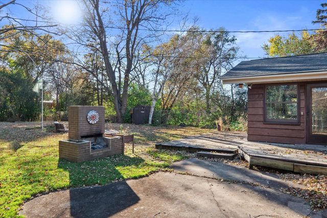 3105 W Valanna COURT, Glendale, WI 53209