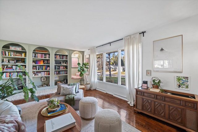 3105 W Valanna COURT, Glendale, WI 53209