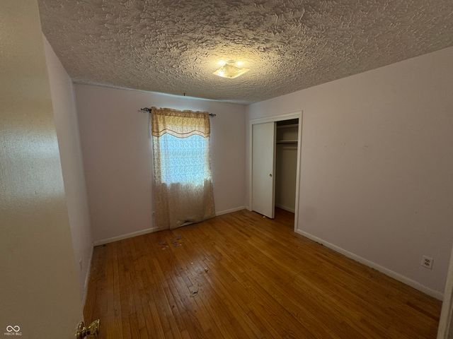 712 Radburn Drive, Indianapolis, IN 46214