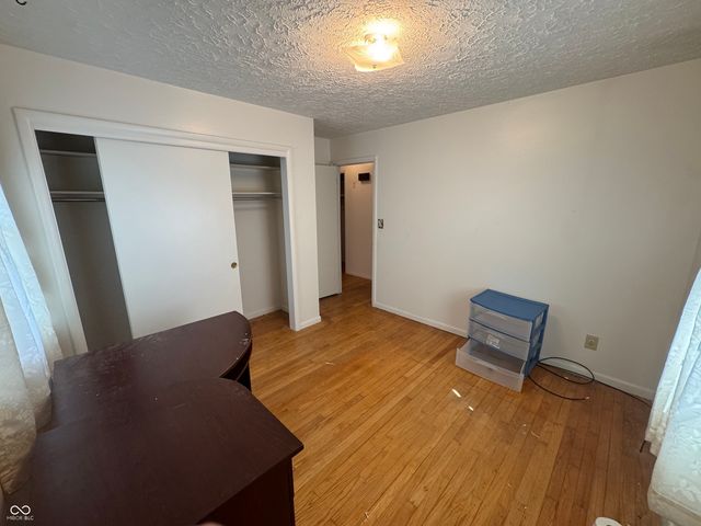 712 Radburn Drive, Indianapolis, IN 46214