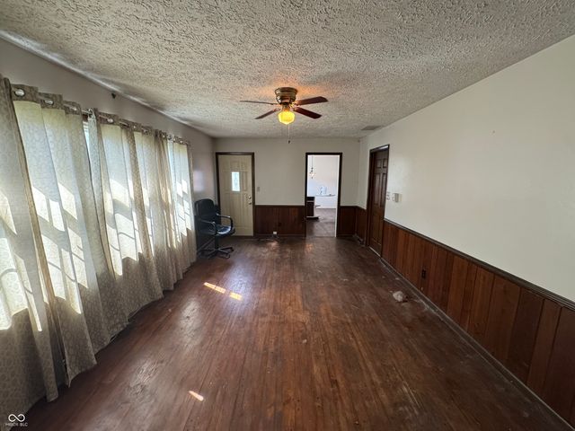 712 Radburn Drive, Indianapolis, IN 46214