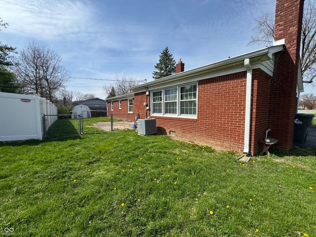 712 Radburn Drive, Indianapolis, IN 46214