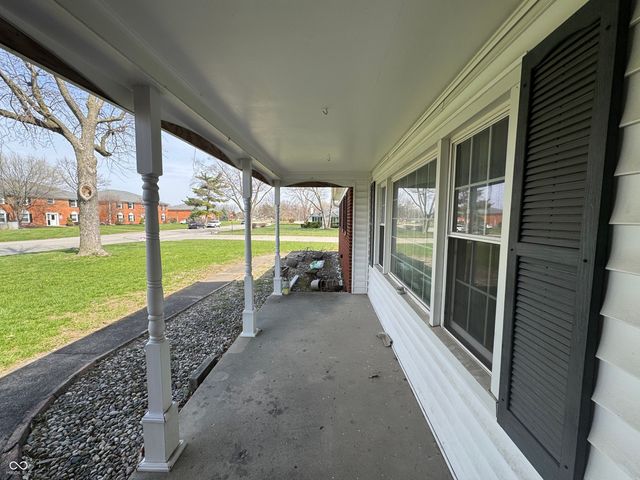 712 Radburn Drive, Indianapolis, IN 46214