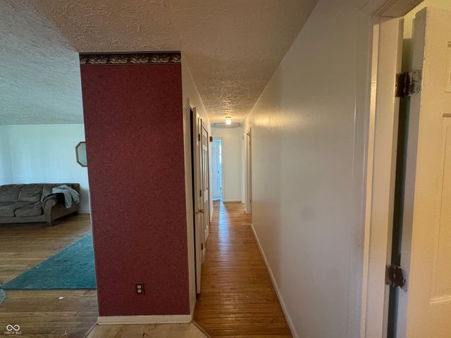 712 Radburn Drive, Indianapolis, IN 46214