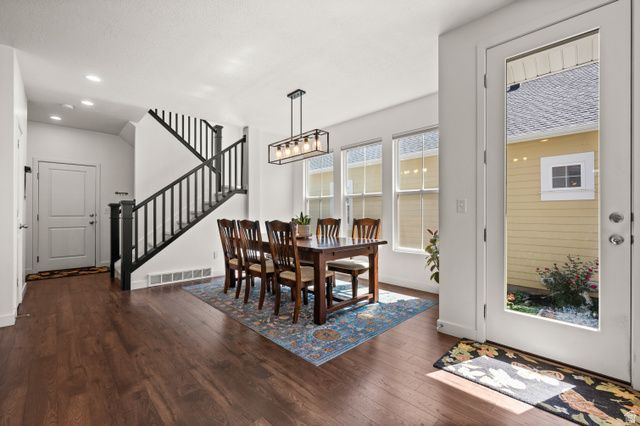 11067 S SATTINWOOD DR, South Jordan, UT 84009