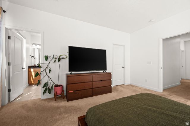 11067 S SATTINWOOD DR, South Jordan, UT 84009