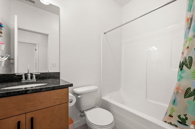 11067 S SATTINWOOD DR, South Jordan, UT 84009