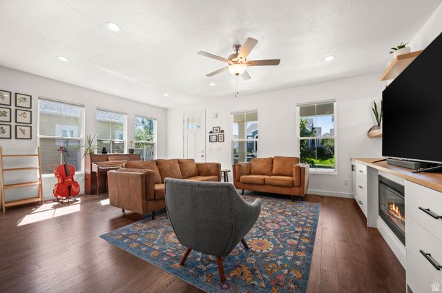 11067 S SATTINWOOD DR, South Jordan, UT 84009