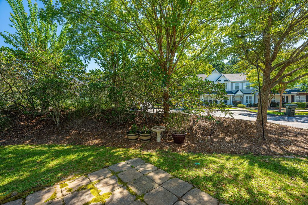 Image 46 of property listing at 1304 Elm Hall Circle, Summerville, SC 29483