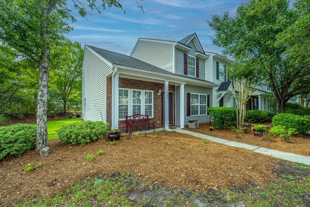 Image 55 of property listing at 1304 Elm Hall Circle, Summerville, SC 29483