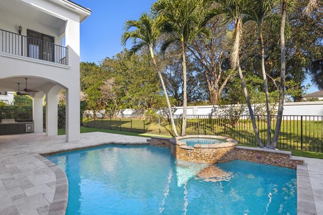 17606 Circle Pond Court, Boca Raton, FL 33496