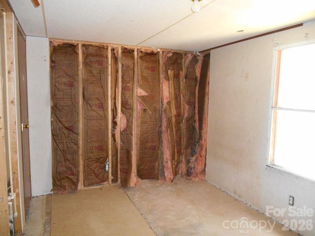 2184 Stove Drive, Newton, NC 28658