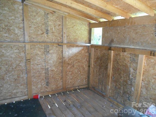 2184 Stove Drive, Newton, NC 28658