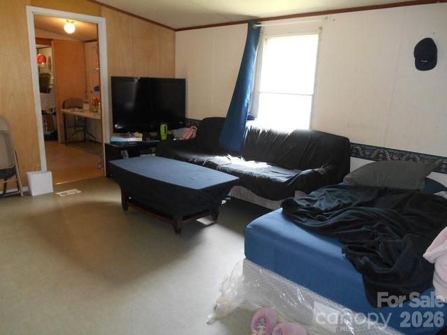 2184 Stove Drive, Newton, NC 28658