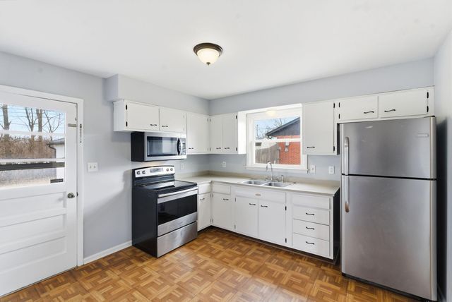 521 Anniston Drive, Lexington, KY 40505