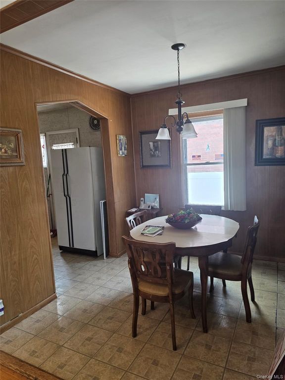 17516 Underhill Avenue, Fresh Meadows, NY 11365 — photo 5