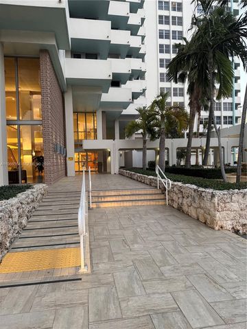 2899 Collins Ave 936, Miami Beach, FL 33140