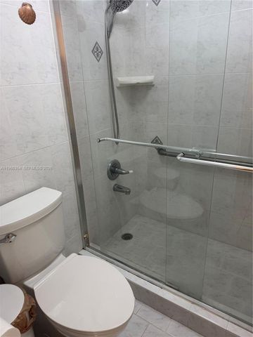 2899 Collins Ave 936, Miami Beach, FL 33140