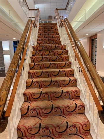 2899 Collins Ave 936, Miami Beach, FL 33140