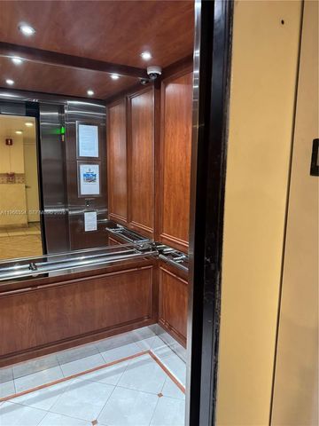 2899 Collins Ave 936, Miami Beach, FL 33140