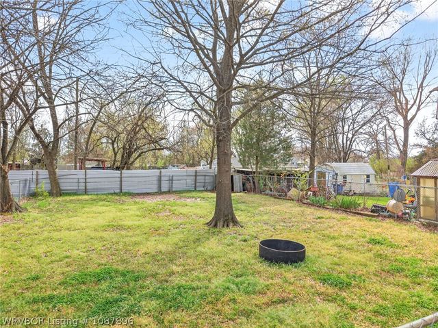 3114 Oak Grove Street, Fort Smith, AR 72904