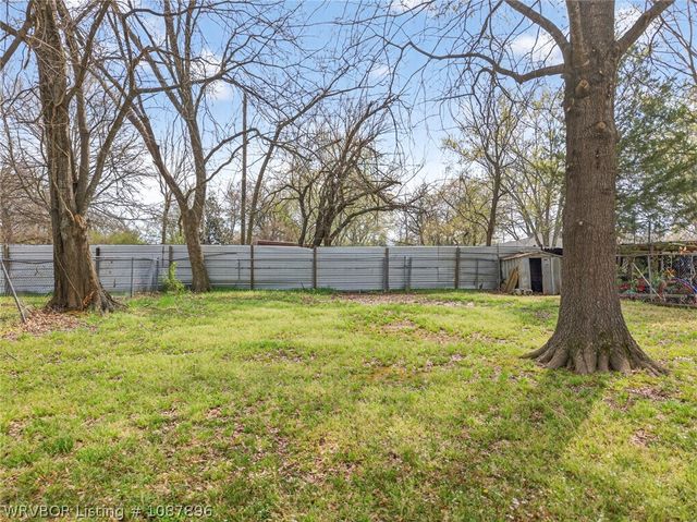 3114 Oak Grove Street, Fort Smith, AR 72904