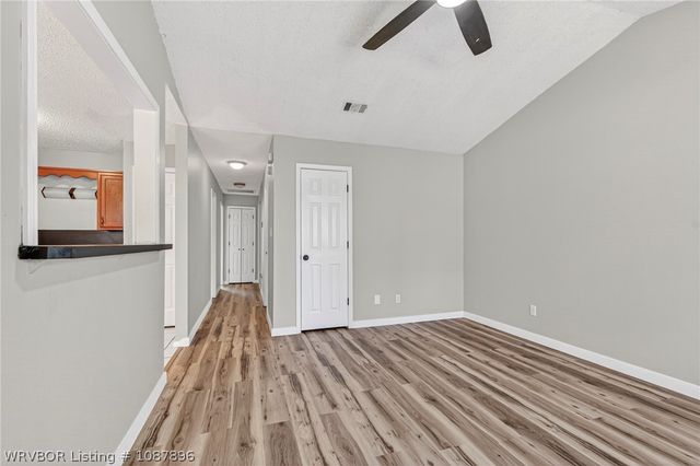 3114 Oak Grove Street, Fort Smith, AR 72904