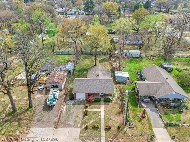 3114 Oak Grove Street, Fort Smith, AR 72904