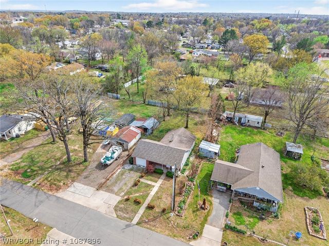 3114 Oak Grove Street, Fort Smith, AR 72904