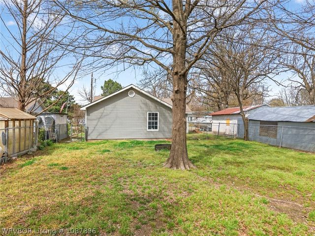 3114 Oak Grove Street, Fort Smith, AR 72904