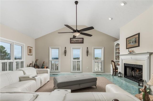 353 Hillridge Cove, Lizella, GA 31052