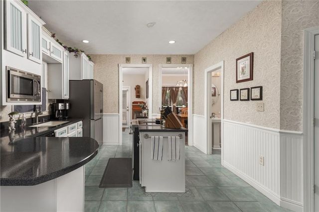 353 Hillridge Cove, Lizella, GA 31052