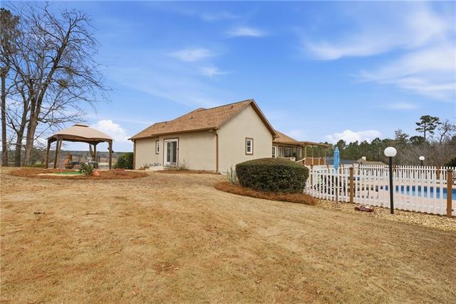 353 Hillridge Cove, Lizella, GA 31052