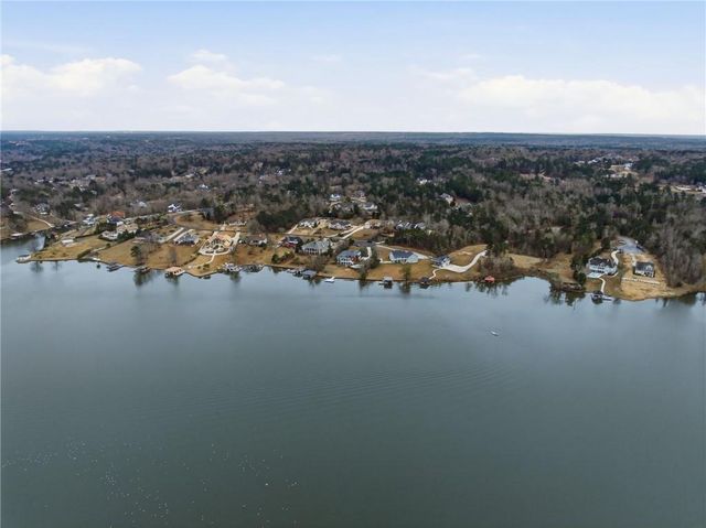 353 Hillridge Cove, Lizella, GA 31052