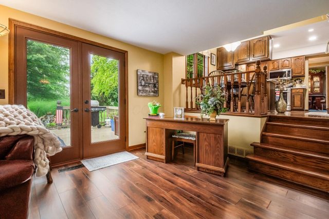 11525 Woodbridge Lane NW, Baltimore, OH 43105