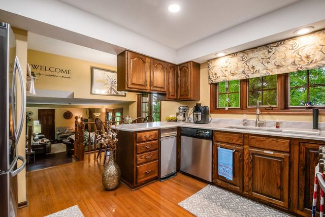 11525 Woodbridge Lane NW, Baltimore, OH 43105