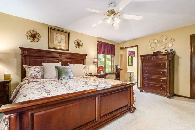 11525 Woodbridge Lane NW, Baltimore, OH 43105
