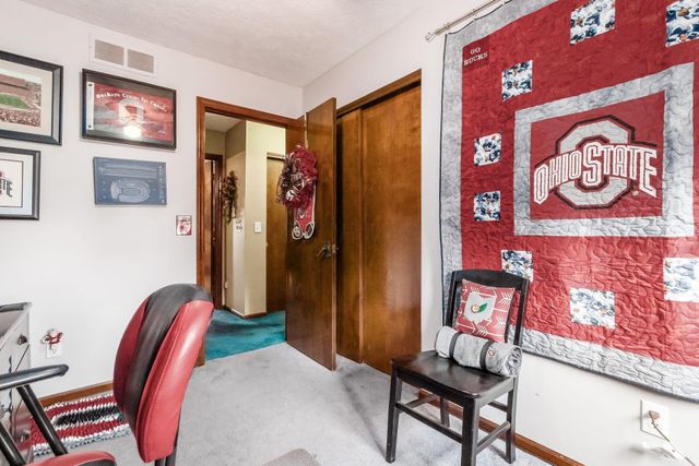 11525 Woodbridge Lane NW, Baltimore, OH 43105
