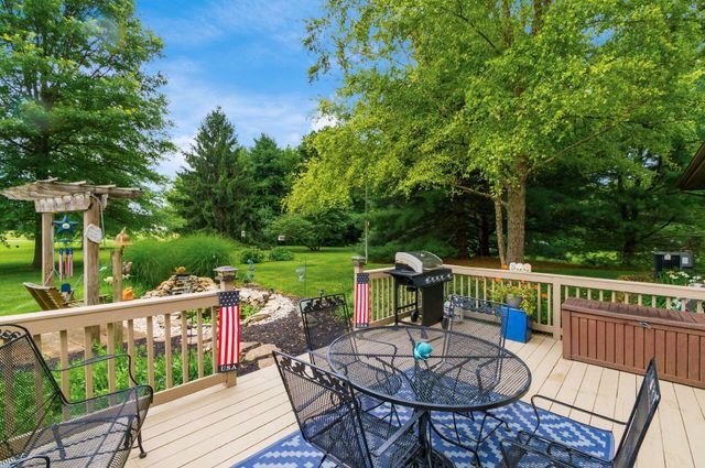 11525 Woodbridge Lane NW, Baltimore, OH 43105