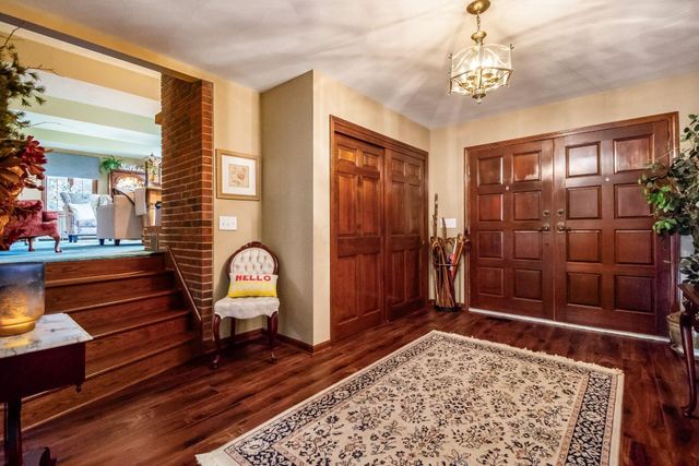 11525 Woodbridge Lane NW, Baltimore, OH 43105