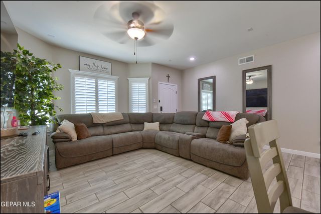 3520 ESSENCE Street, El Paso, TX 79938