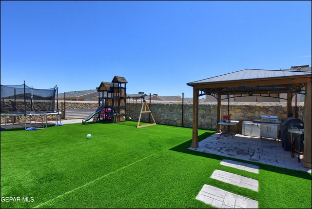 3520 ESSENCE Street, El Paso, TX 79938
