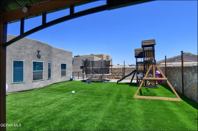3520 ESSENCE Street, El Paso, TX 79938