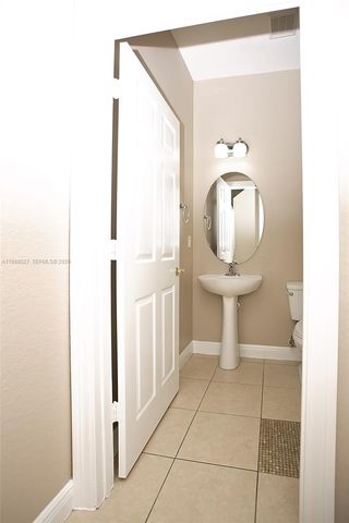 2409 SW 99th Way, Miramar, FL 33025