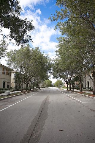 2409 SW 99th Way, Miramar, FL 33025