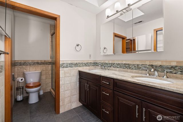 125 Mill Creek Road, Raymond, WA 98577