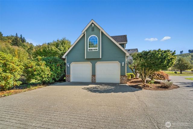 125 Mill Creek Road, Raymond, WA 98577