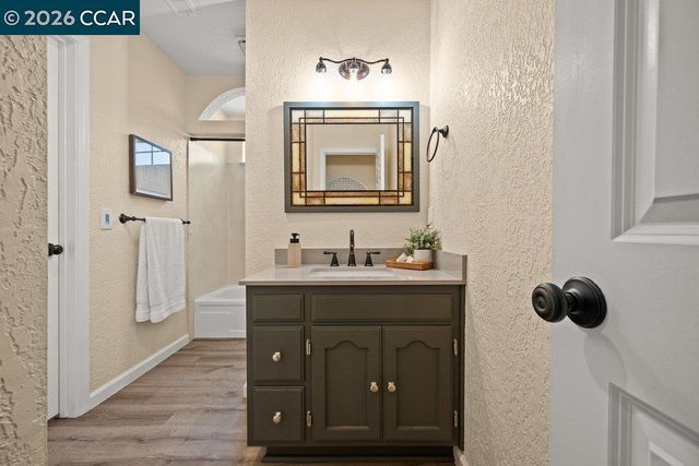 6162 Guava Pl., Newark, CA 94560