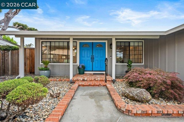 6162 Guava Pl., Newark, CA 94560