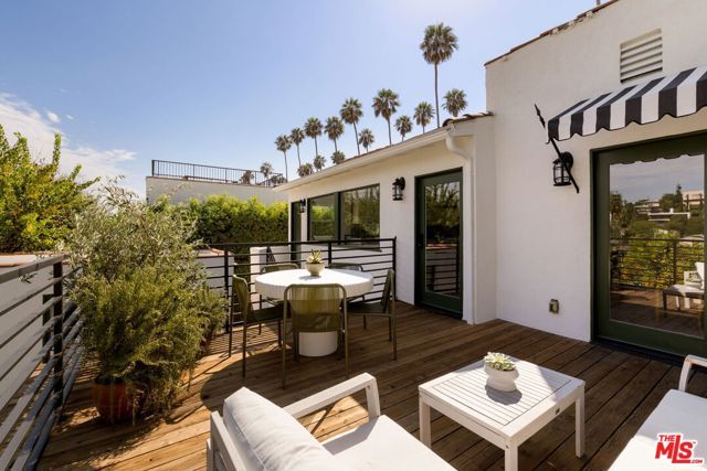 1412 Laveta Terrace, Los Angeles, CA 90026